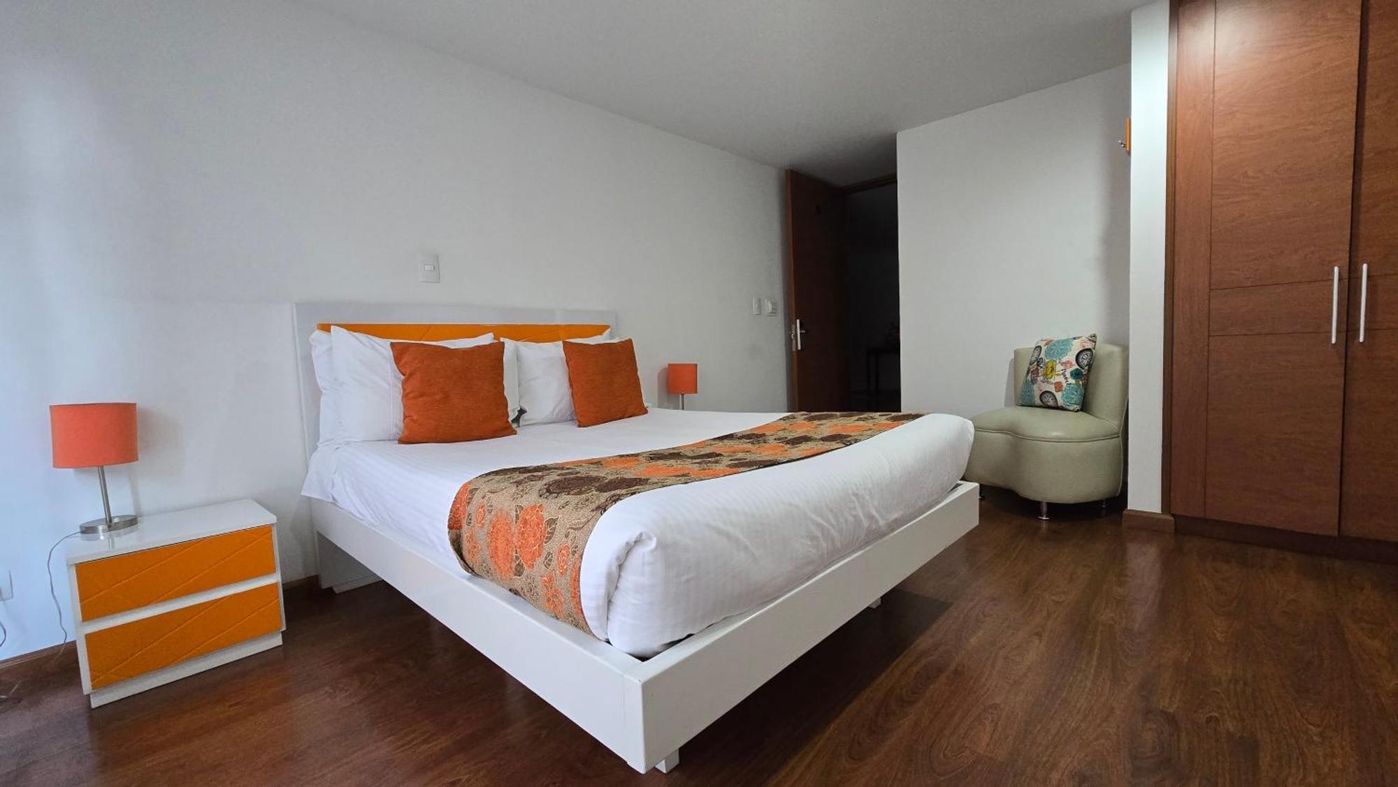 Hotel Castellana 100 โบโกตา ภายนอก รูปภาพ
