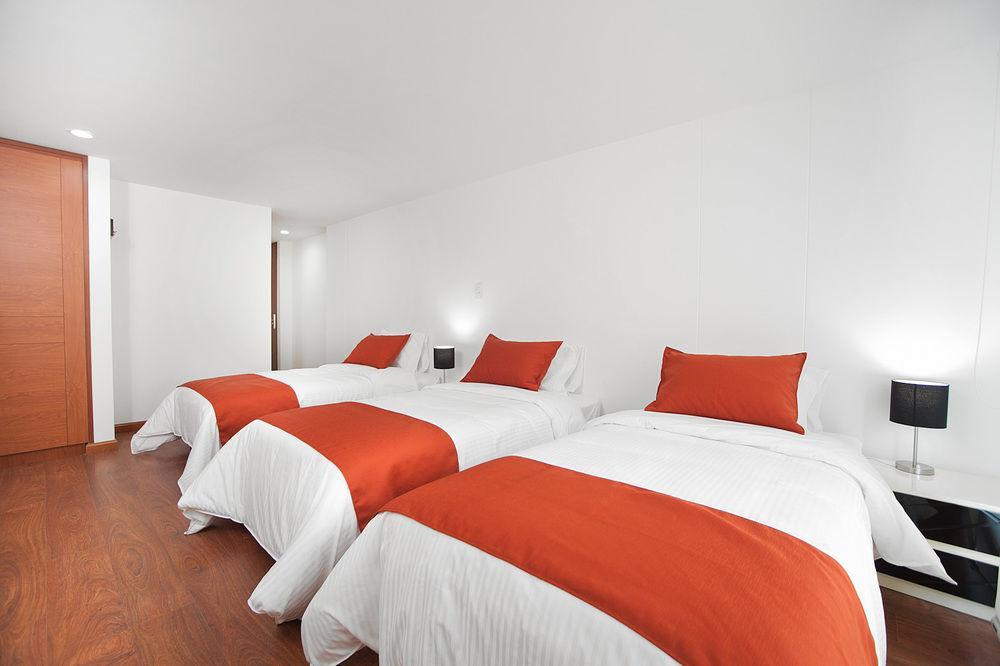 Hotel Castellana 100 โบโกตา ภายนอก รูปภาพ